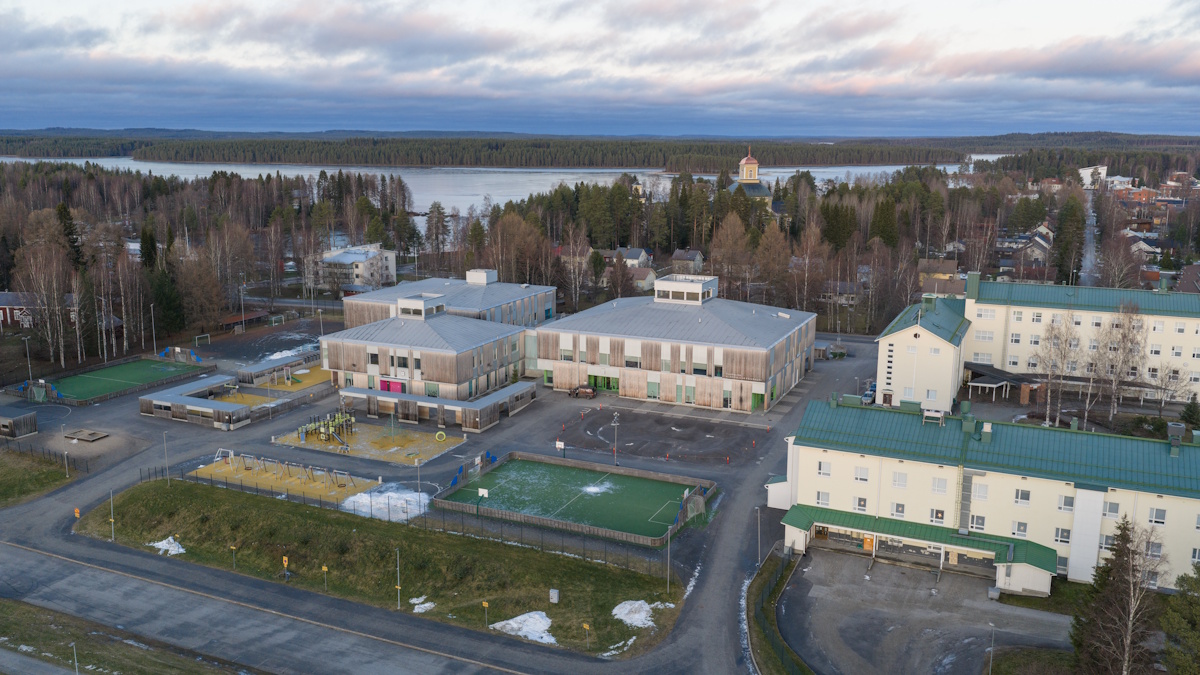 Ilmakuva Kuhmon Tuupalan koulusta