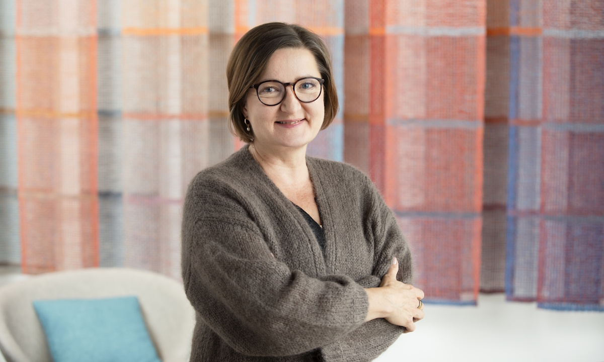 Naisen potrettikuva.