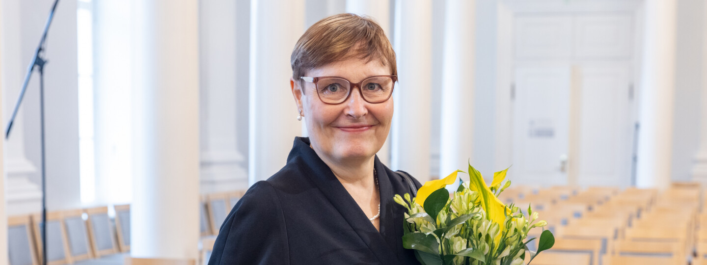 Professori Marja-Liisa Helasvuo