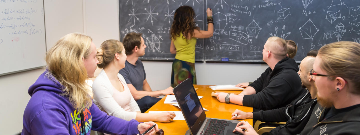 Fysiikka kuvitus 170 hires