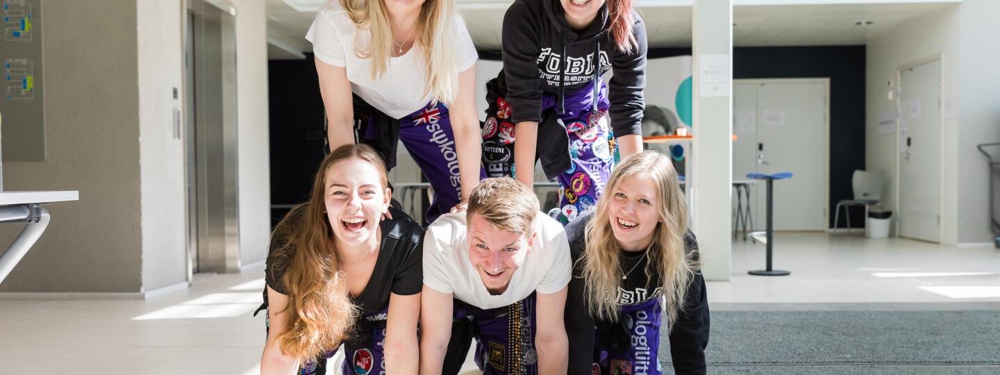 yhteiskuntatieteellinen kuvitus (21)