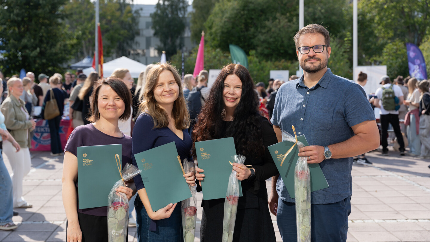 vuoden opettajat ja ohjaajat yhteiskuvassa