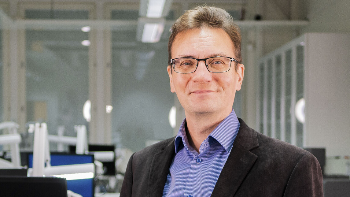 Vesa Taatilan kasvokuva.