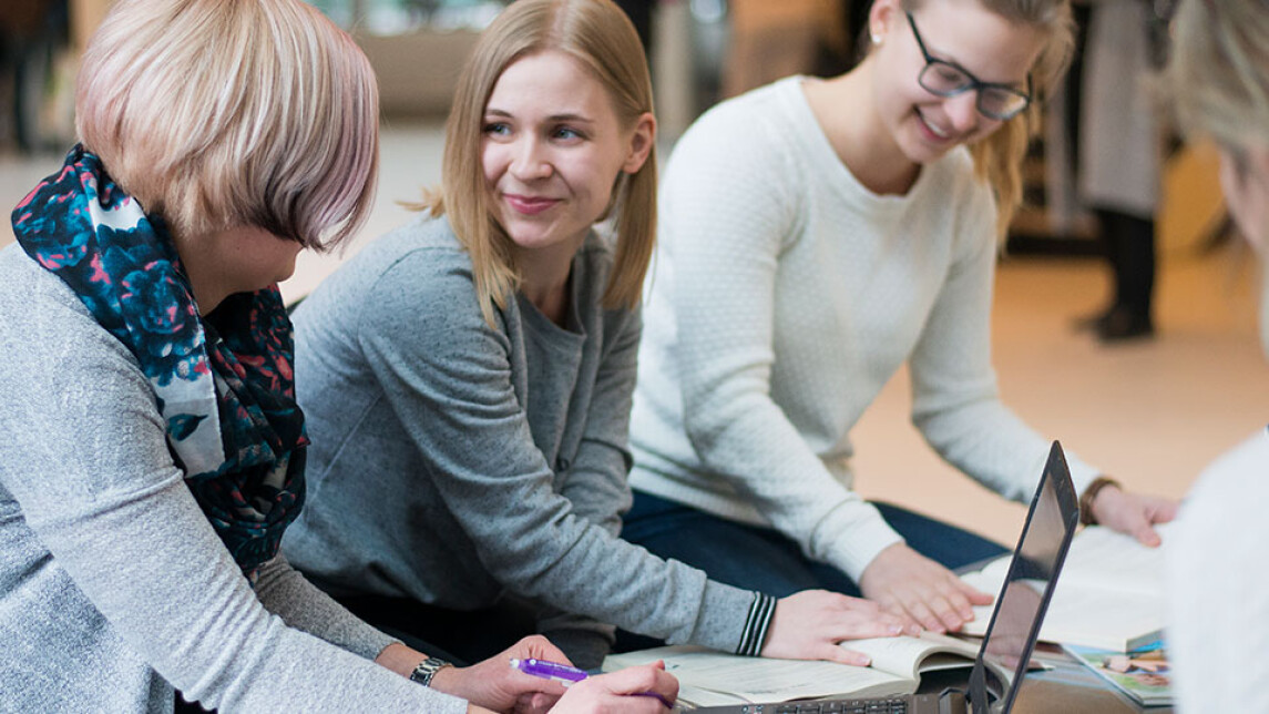 Avoin yliopisto pääkuva