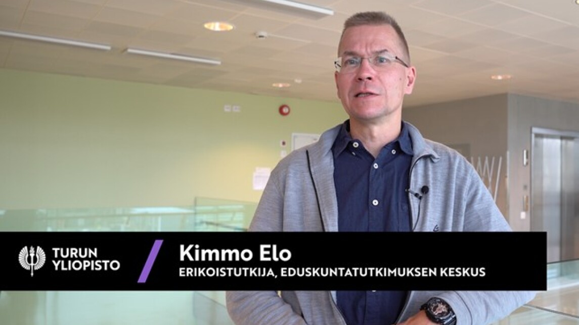 Kimmo Elo haastateltavana Youtube-videolla.