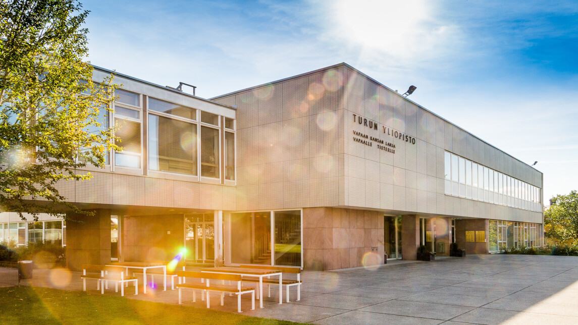 UUTISKUVA paarakennus syksylla hires 1 (1)