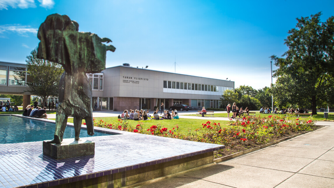 UUTISKUVA yliopistonmaki kesa opiskelijat