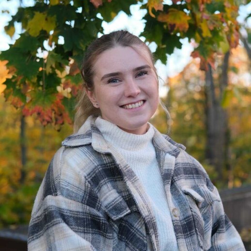 Mandi Hannula profile picture