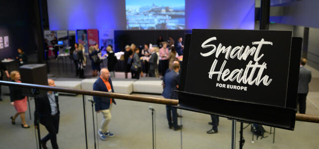 Yleiskuva Smart Health for Europe -seminaarin aulasta
