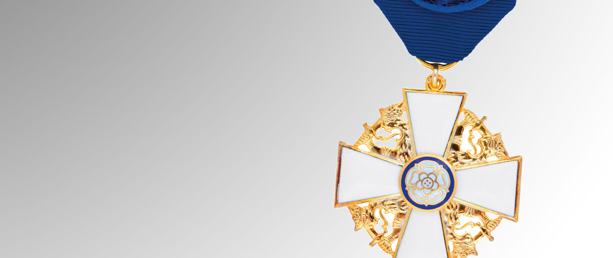 Kuvass Suomen Valkoisen Ruusun I luokan ritarimerkki (SVR R I)