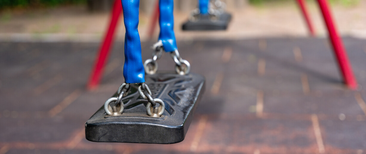 UUTISKUVA lapset keinu 1