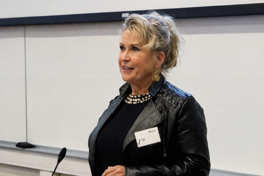 Vuoden alumni Siina Saksi