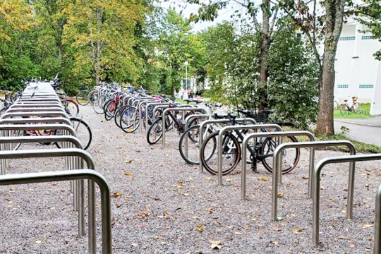 Pyöräparkki Turun kampuksella