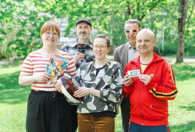 Raaka-aineesta roskaksi -verkkokurssin opettajat