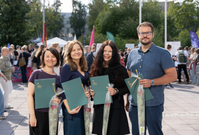vuoden opettajat ja ohjaajat yhteiskuvassa