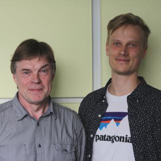 Mentori professori Pasi Koski ja aktori tohtorikoulutettava Olli-Pekka Heinimäki